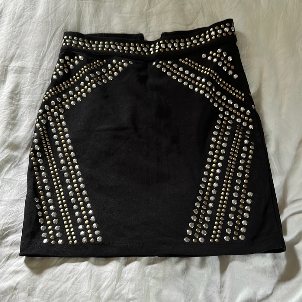 F21 mini skirt